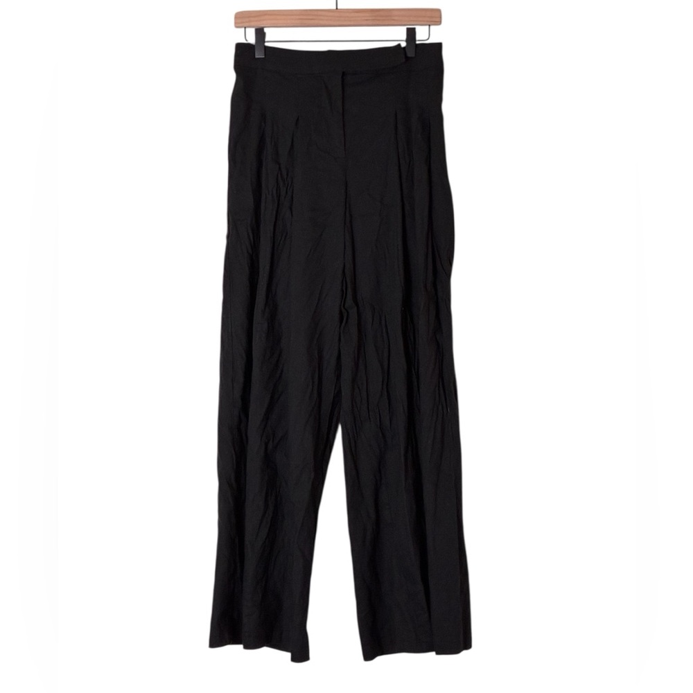 Forever 21 | Extreme wide leg black high waist pleated pants size large
